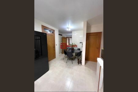 12_photo/9527383d8f.ceff8192393c33de-ATLAS-91971dc3-b6d9-4174-bd58-e8a9e61fe75f.jpg de apartamento à venda com 4 quartos, 100m² em Centro, Florianópolis