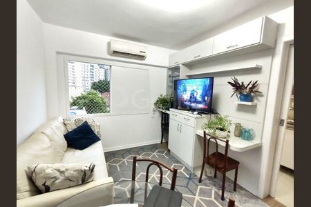 1_photo/9527383d99.c77dbbd55eebffd8-ATLAS-db8bc990-7318-4347-bce9-890a849f4bec.jpg de apartamento à venda com 2 quartos, 48m² em Centro, Florianópolis