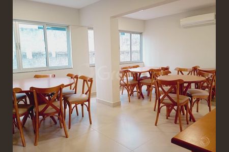 14_photo/9527383d99.c77dbbd55eebffd8-ATLAS-ee40f2a8-bd46-48af-a7c0-33d2e1e38b61.jpg de apartamento à venda com 2 quartos, 48m² em Centro, Florianópolis