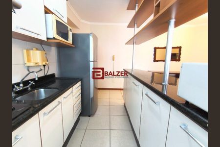 7_photo/9527383d9d.ceff8192393c33de-ATLAS-df6d3404-018e-40d7-8bee-24ad6cce8b11.jpg de apartamento à venda com 2 quartos, 110m² em Centro, Florianópolis