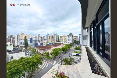 10_photo/9527383dad.cae2e3f7d201362c-ATLAS-fc2fe9dc-aafd-4e41-876d-17a7ceb7b5d5.jpg de apartamento à venda com 3 quartos, 211m² em Centro, Florianópolis