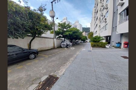 24_photo/9527383daf.4e141687bb73be18-ATLAS-e4717c3f-5249-427d-bce9-1c428dbf76e1.jpg de apartamento à venda com 2 quartos, 48m² em Centro, Florianópolis