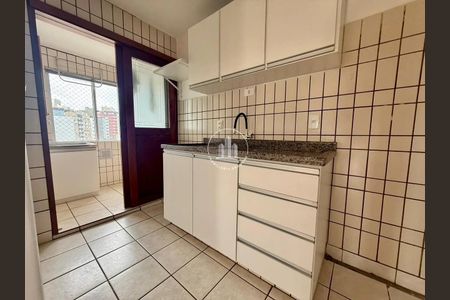 2_photo/9527383db3.d8d87e11c1fc798d-ATLAS-d8bddcd0-6d71-46df-9603-d94fafb8a92d.jpg de apartamento à venda com 2 quartos, 57m² em Centro, Florianópolis