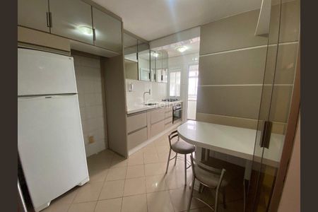 4_photo/9527383dd1.b319917d3f8bc59a-ATLAS-505bd6db-dbc2-45cb-aaa3-0d9fc820159c.jpg de apartamento à venda com 3 quartos, 90m² em Centro, Florianópolis