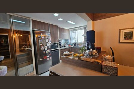 9_photo/9527383dd9.e73ad7645b01d2d8-ATLAS-80f2ba17-8a04-4127-962e-22e09e60907e.jpg de apartamento à venda com 3 quartos, 129m² em Centro, Florianópolis