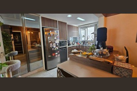 7_photo/9527383dd9.e73ad7645b01d2d8-ATLAS-ff1e9ef5-8ac3-4535-9da1-ccb3ffa84a40.jpg de apartamento à venda com 3 quartos, 129m² em Centro, Florianópolis