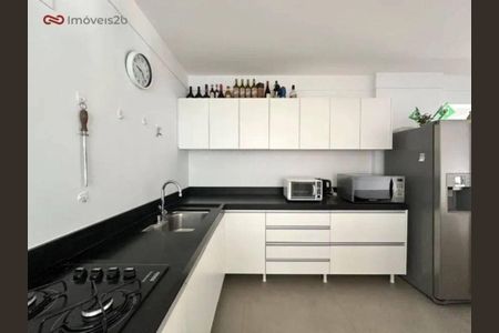 2_photo/9527383ddb.e2178f8743457da3-ATLAS-16af4a83-0913-4e99-a3df-57e4e1650313.jpg de apartamento à venda com 3 quartos, 110m² em Centro, Florianópolis