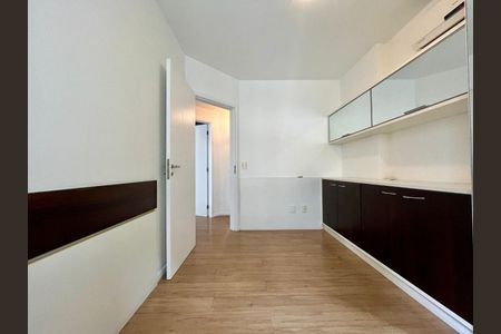 22_photo/9527383de1.7895d92dc800e00e-ATLAS-2f2b7a9f-3868-4e0b-a4db-50978740d258.jpg de apartamento à venda com 3 quartos, 110m² em Centro, Florianópolis