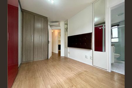 17_photo/9527383de1.7895d92dc800e00e-ATLAS-9403620e-e52f-4631-afcb-da288522c7d0.jpg de apartamento à venda com 3 quartos, 110m² em Centro, Florianópolis