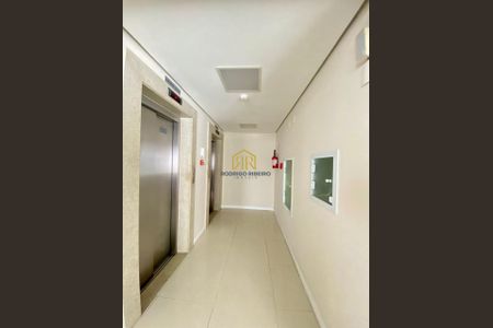 10_photo/9527383deb.cba9474eaf1c4fd4-ATLAS-64c035f7-468b-4d0b-bf9b-7aa87b7ebebc.jpg de apartamento à venda com 2 quartos, 60m² em Centro, Florianópolis