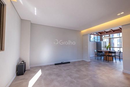 20_photo/9527383ded.252ee254d465ced8-ATLAS-3c8df990-d1bc-4ccd-a701-4a2dd5bf06a2.jpg de apartamento à venda com 3 quartos, 221m² em Centro, Florianópolis