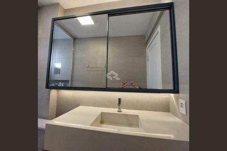 6_photo/9527383e05.ecf742dafe4bd995-ATLAS-68d1a014-e5c5-4fee-8f63-89a84291e65e.jpg de apartamento à venda com 2 quartos, 64m² em Centro, Florianópolis