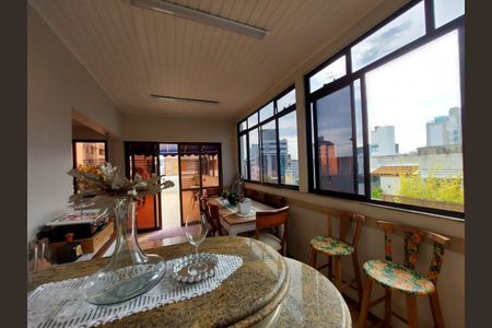 6_photo/9527383e0d.007d3eb26b346222-ATLAS-1619e47f-e386-4357-881b-2c5ca4d8d61a.jpg de apartamento à venda com 4 quartos, 216m² em Centro, Florianópolis