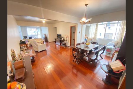 5_photo/9527383e0d.250cd22c193f248b-ATLAS-202f963e-1cb7-4d0d-9d74-e711c10e53bf.jpg de apartamento à venda com 3 quartos, 141m² em Centro, Florianópolis