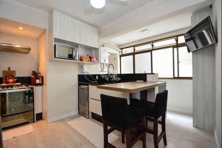 12_photo/9527383e0d.974fc5c72cc40802-ATLAS-5009daa5-01d2-4f91-baa3-e50e33ce4cb7.jpg de apartamento à venda com 3 quartos, 109m² em Centro, Florianópolis