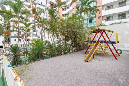 35_photo/9527383e17.369aabd3b47f4eec-ATLAS-9ba6f8d3-081a-420e-b751-b11db5e43724.jpg de apartamento à venda com 3 quartos, 140m² em Centro, Florianópolis