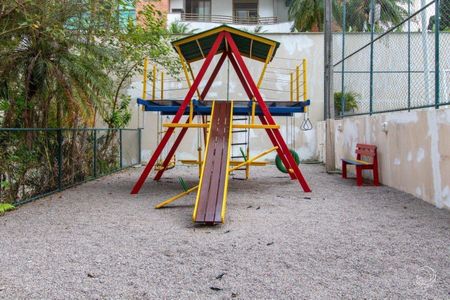 30_photo/9527383e17.369aabd3b47f4eec-ATLAS-eccfd95a-2b34-4b26-999a-81d4dea6f713.jpg de apartamento à venda com 3 quartos, 140m² em Centro, Florianópolis