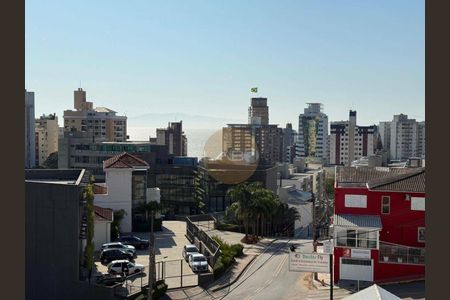 19_photo/9527383e2f.ded74612a2465fde-ATLAS-a8de3f3d-edc8-401a-a937-8b8c4eb61cd1.jpg de kitnet/studio à venda com 1 quarto, 66m² em Centro, Florianópolis