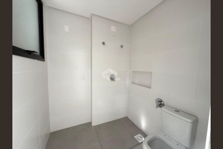 12_photo/9527383e31.da923a1b2e3aa55a-ATLAS-c8e4463b-cac8-47a4-b310-c72ccdaf5201.jpg de apartamento à venda com 2 quartos, 68m² em Centro, Florianópolis