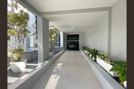 31_photo/9527383e73.aea5dc98ba127cef-ATLAS-b4e68e0b-8d08-4d76-8989-2f1aa00b8f92.jpg de apartamento à venda com 2 quartos, 66m² em Centro, Florianópolis