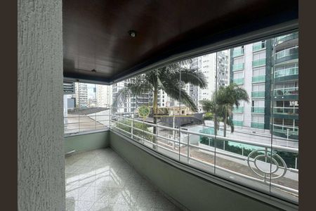 3_photo/9527383e79.8892b55aa737f9b2-ATLAS-e2e9158e-aa77-4690-a077-46a08cb31fb7.jpg de apartamento à venda com 4 quartos, 151m² em Centro, Florianópolis