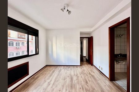 8_photo/9527383e7b.862ebd27a4e8984c-ATLAS-837aefc8-0042-4585-87be-b6aa74b536b5.jpg de apartamento à venda com 4 quartos, 140m² em Centro, Florianópolis