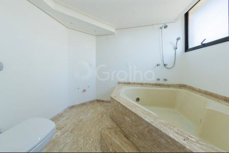 20_photo/9527383e7f.7a749576ca8aa317-ATLAS-196152e8-66e6-4e6b-9197-5e6cc7bdceae.jpg de apartamento à venda com 3 quartos, 156m² em Centro, Florianópolis