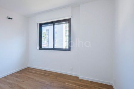 21_photo/9527383e7f.7a749576ca8aa317-ATLAS-af69db02-e3fd-4ea7-8c36-80c802e53bf2.jpg de apartamento à venda com 3 quartos, 156m² em Centro, Florianópolis