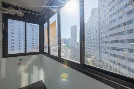 16_photo/9527383e7f.7a749576ca8aa317-ATLAS-d24ffad6-3cd1-4fcf-8deb-150d4fb65561.jpg de apartamento à venda com 3 quartos, 156m² em Centro, Florianópolis