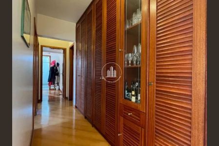 21_photo/9527383e8f.391978af00bcb4d9-ATLAS-2e443741-3747-452c-856b-6d2374e3eee7.jpg de apartamento à venda com 3 quartos, 110m² em Centro, Florianópolis