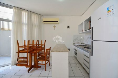29_photo/9527383ea1.472fee17ac892a7c-ATLAS-b8c6ddda-ec43-451a-956f-02a963e1abc3.jpg de apartamento à venda com 4 quartos, 162m² em Centro, Florianópolis