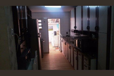 6_photo/9527383ebb.f66ed5d703e44af7-ATLAS-a0fa3563-3a02-47a9-9a06-810f1c0c7ca4.jpg de casa à venda com 4 quartos, 198m² em Centro, Florianópolis