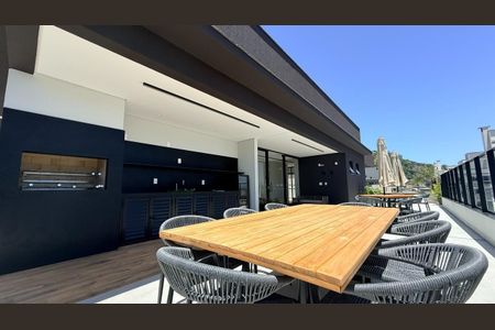 18_photo/9527383ee7.c7a0819b637a6cc2-ATLAS-f8a9cf02-d903-4e93-92b5-e7bee8b3b79c.jpg de apartamento à venda com 1 quarto, 46m² em Centro, Florianópolis