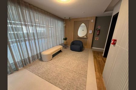 49_photo/9527383ee7.fb01b524b5e9ace5-ATLAS-387b1f56-c2c8-4f2b-af08-a74f226967cc.jpg de apartamento para alugar com 1 quarto, 46m² em Centro, Florianópolis