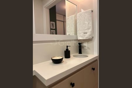 10_photo/9527383f2d.c4e5e9a864b2a320-ATLAS-9cd10044-13eb-423a-ad18-5339e9e47d3e.jpg de kitnet/studio à venda com 1 quarto, 39m² em Centro, Florianópolis