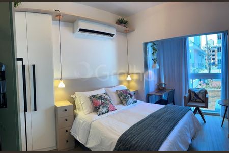 4_photo/9527383f2d.c4e5e9a864b2a320-ATLAS-b8f70d32-85f5-4bee-a514-96ccc938610b.jpg de kitnet/studio à venda com 1 quarto, 39m² em Centro, Florianópolis