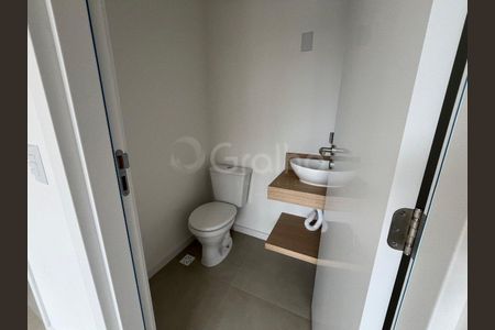 6_photo/9527383f3b.f787accfe04caef9-ATLAS-1dac8fda-0107-43f0-8d4a-2a16e734d022.jpg de kitnet/studio à venda com 1 quarto, 56m² em Centro, Florianópolis