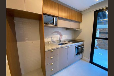 7_photo/9527383faf.2cfc5a2480322708-ATLAS-18c952b5-e2f4-4d04-9012-5b760cc43990.jpg de apartamento para alugar com 1 quarto, 36m² em Centro, Florianópolis