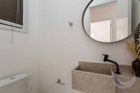 8_photo/9527383faf.d5cea11d29ecad71-ATLAS-2b7e0cb7-45bd-4862-9ebe-3180b232f3b2.jpg de apartamento à venda com 1 quarto, 46m² em Centro, Florianópolis