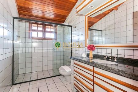 31_photo/9527383faf.e182d30f96765f76-ATLAS-7c3158b5-17b9-4d8d-a0ba-53444ae08b41.jpg de casa à venda com 3 quartos, 250m² em Centro, Florianópolis