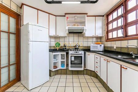 17_photo/9527383faf.e182d30f96765f76-ATLAS-e75a4688-74e9-4d0c-9f57-ebf3cb19e8e0.jpg de casa à venda com 3 quartos, 250m² em Centro, Florianópolis