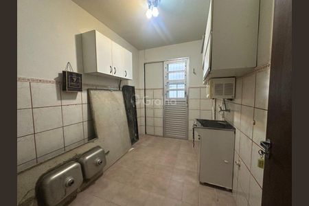 17_photo/9527383fb7.90bd9ce7e18c11b8-ATLAS-20b8d56e-086a-4245-a2cb-02d129e37603.jpg de casa à venda com 5 quartos, 450m² em Centro, Florianópolis