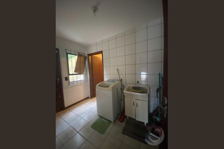 8_photo/9527383fc3.bbd0c06dccd8b6dc-ATLAS-4b30e03d-c046-4a00-a5e4-c574273042f4.jpg de casa à venda com 5 quartos, 264m² em Centro, Florianópolis