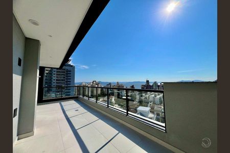 28_photo/9527383fc9.32c3cbe2f1079832-ATLAS-e6802e4c-8bc4-4c98-9547-144c27eb36f7.jpg de apartamento à venda com 2 quartos, 67m² em Centro, Florianópolis