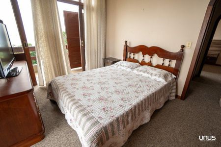 19_photo/9527384021.6ba4ef9df26df2e3-ATLAS-dd1c481f-3ec0-4859-9d8a-067dc7aa493d.jpg de casa à venda com 4 quartos, 410m² em Agronômica, Florianópolis