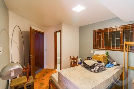 34_photo/9527384053.a671cd23213f9475-ATLAS-bcebca30-03e9-4140-83e9-3a0cc70bd63f.jpg de casa à venda com 4 quartos, 240m² em Centro, Florianópolis
