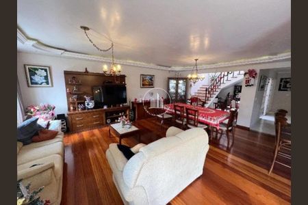 5_photo/9527384349.34730a09c7934e52-ATLAS-e9236fef-5cfe-4edc-b6ff-646592267c33.jpg de casa à venda com 4 quartos, 600m² em Trindade, Florianópolis