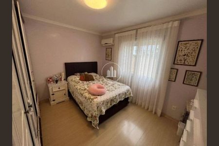19_photo/9527384349.34730a09c7934e52-ATLAS-ee6ed958-9a68-47f2-bcdf-77a06ebda840.jpg de casa à venda com 4 quartos, 600m² em Trindade, Florianópolis