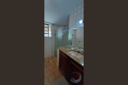 10_photo/9527384351.aee49e73b172d5f5-ATLAS-d00a09d9-c64a-4cdf-bf80-cd0343b0f507.jpg de casa à venda com 3 quartos, 226m² em Trindade, Florianópolis