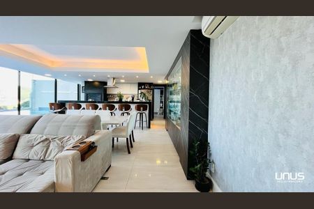 14_photo/952738435f.1b425c5530209fa3-ATLAS-75c1803a-eef5-4bb6-bcd8-3ff7dfa1bf7c.jpg de casa à venda com 4 quartos, 285m² em Trindade, Florianópolis